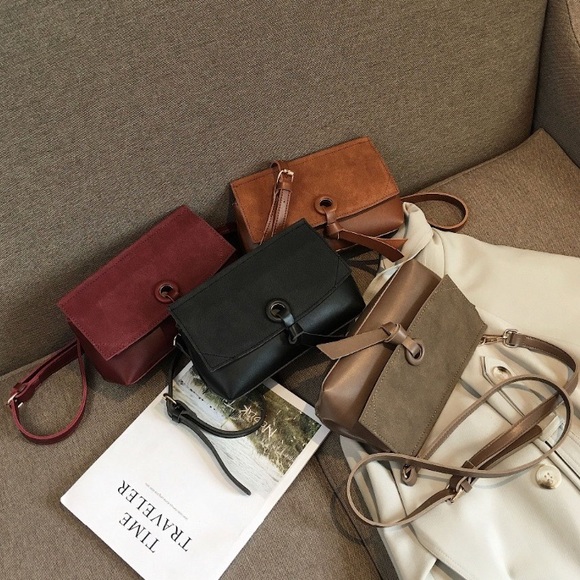 π TOLEDO Vol. 3 Crossbody Bag - Picture 5 of 8